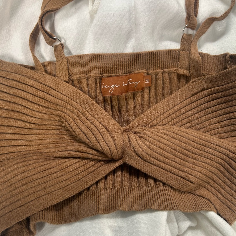 Beige Botany knit tank ❤️
